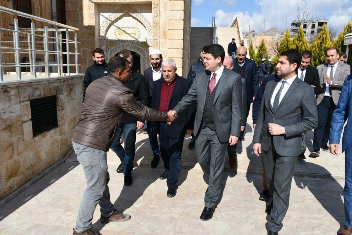 Artuklu Kaymakamı G&ouml;kpınar, mahalle sakinlerini dinledi