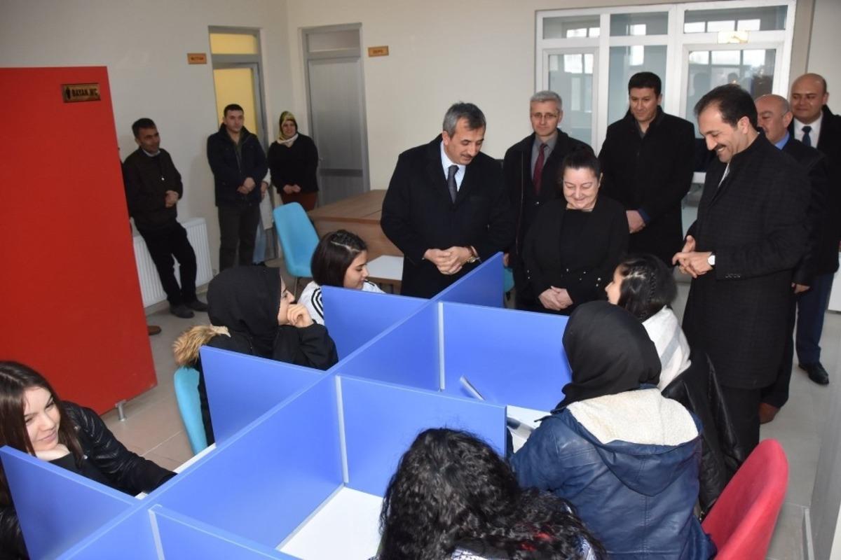 Kırıkkale&rsquo;de Millet K&uuml;t&uuml;phanesi hizmete girdi