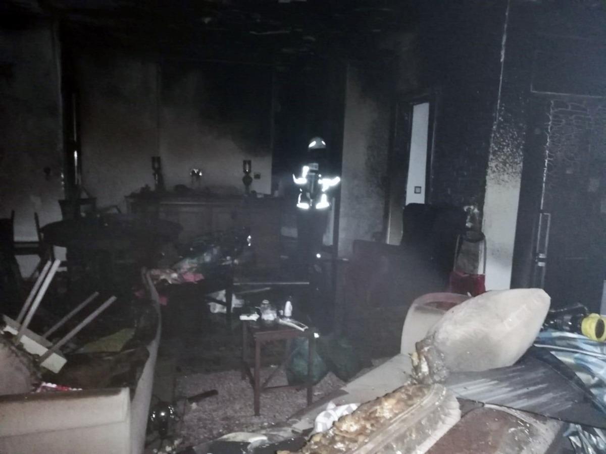 Bodrum&rsquo;da ev yangını