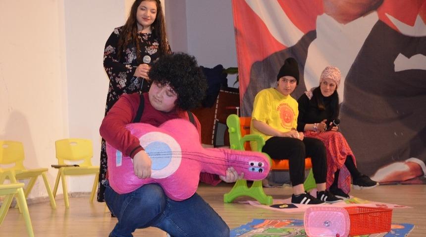 ’Çok güzel gösteriler’ Demirci’yi kahkaya boğdu