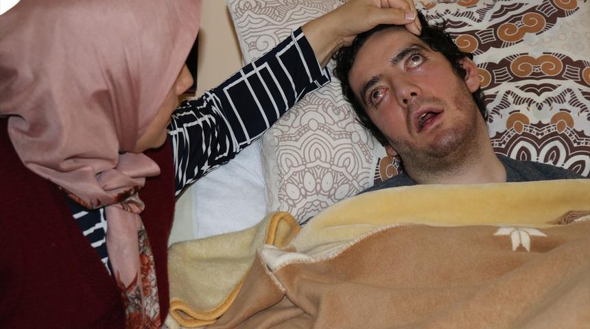 6 yıldır gözlerini kırpamıyor! 'Hayalleri yarım kaldı'