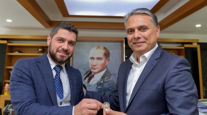 Konsolos Khomenko’dan ziyaret