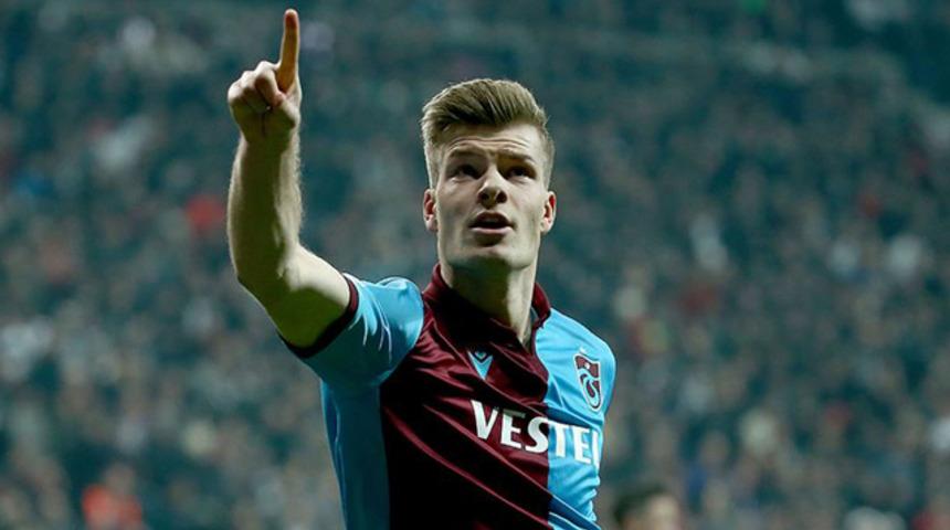 Alexander Sörloth Trabzonspor'u zirvede tutuyor