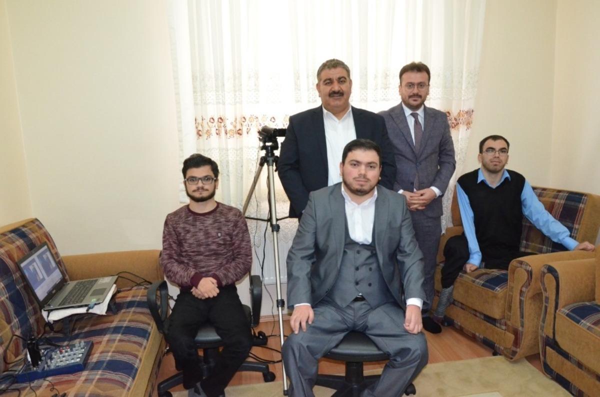 Başkan Sunar Vizyon Medya&rsquo;da &uuml;&ccedil; &ouml;zel kardeşin konuğu oldu