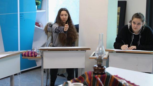 Başakşehir’de geleceğin ressamları yarıştı