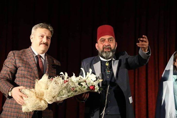 “Usta” Oyununa Büyük İlgi G1