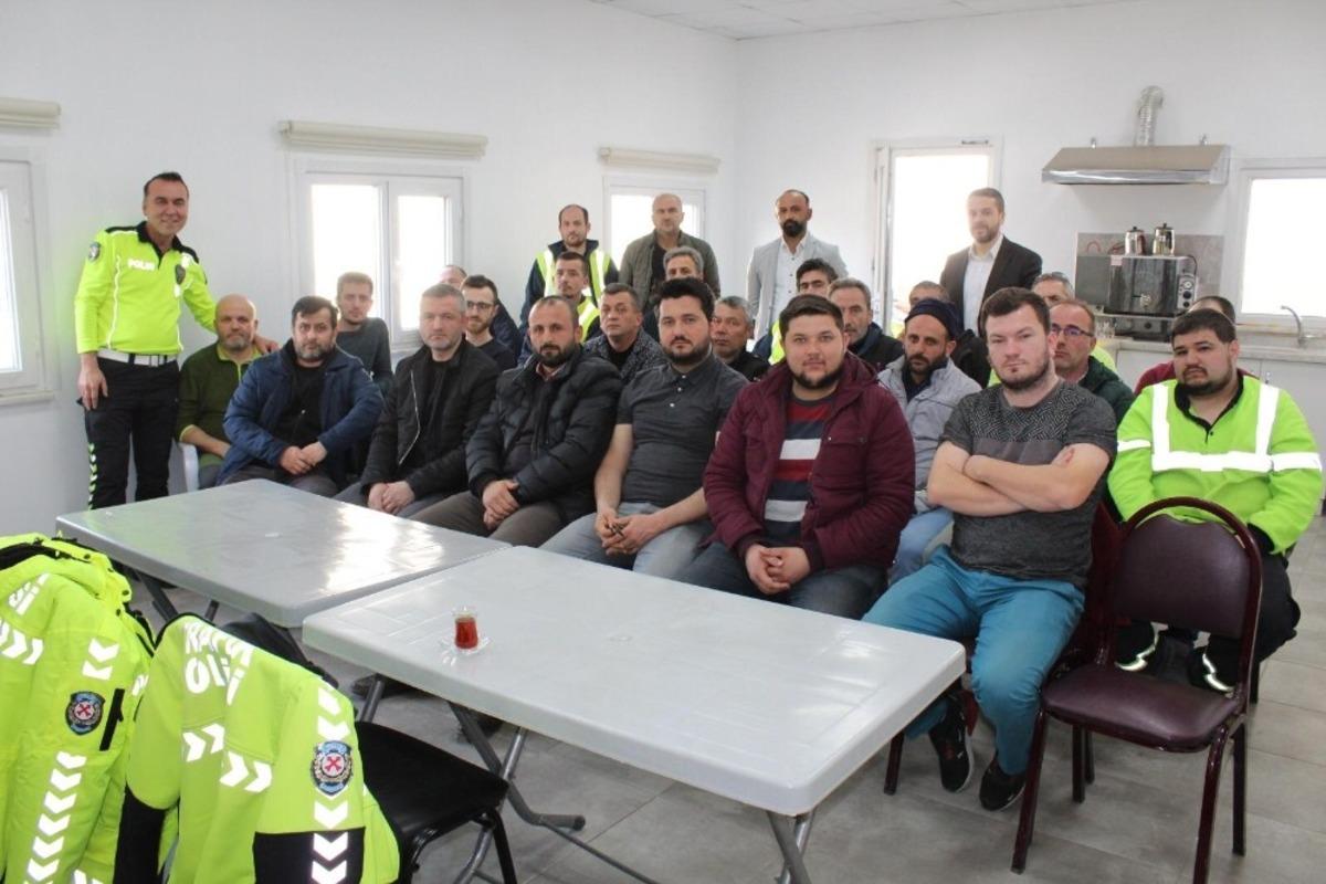 B&uuml;y&uuml;kşehir Trafik ekiplerine hizmet i&ccedil;i eğitim