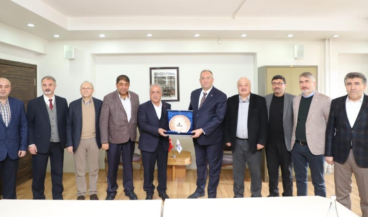 Rekt&ouml;r &Ccedil;omaklı&rsquo;nın hafta sonu durağı DAİB oldu