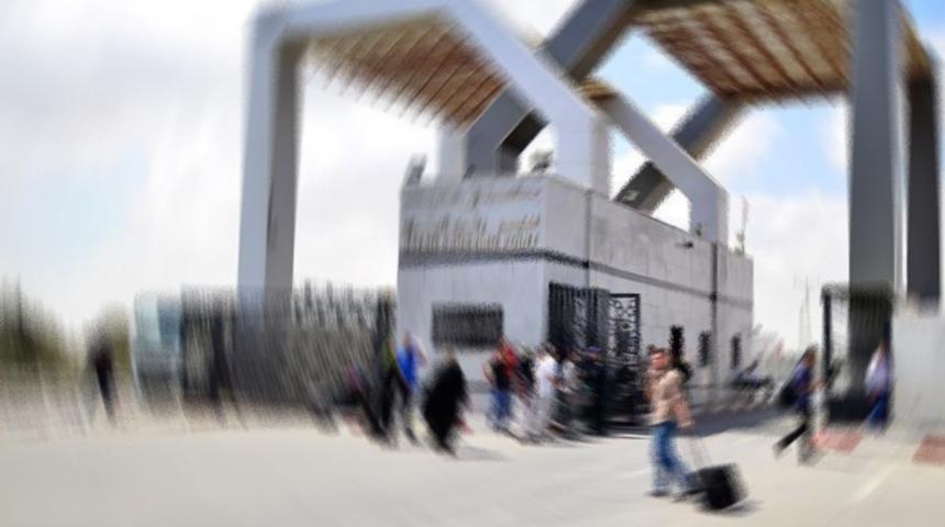 Türkmenistan ve Pakistan İran ile arasındaki sınır kapılarını kapattı