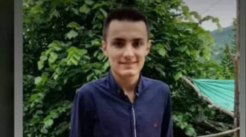 Kayıp gen&ccedil; her yerde aranıyor