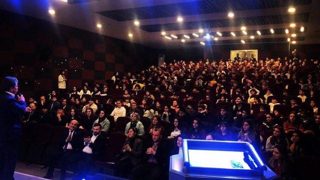 MER Koleji kendi adıyla ilk buluşmasını yaptı