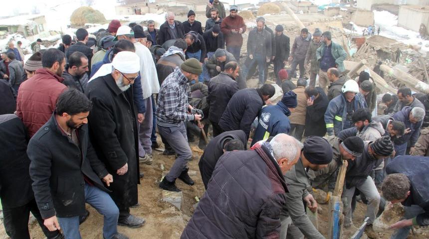 AFAD: Van'daki arama kurtarma &ccedil;alışmaları sona erdi