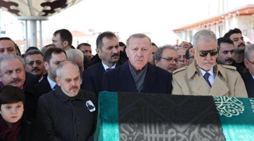 Cumhurbaşkanı Erdoğan Sinan Kılı&ccedil;'ın cenaze t&ouml;renine katıldı
