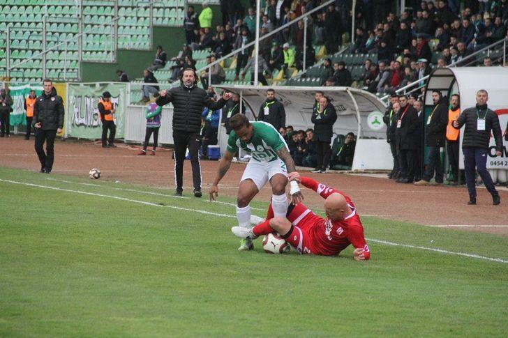 TFF 1. Lig: Giresunspor: 0 - EH Balıkesirspor: 3 G3