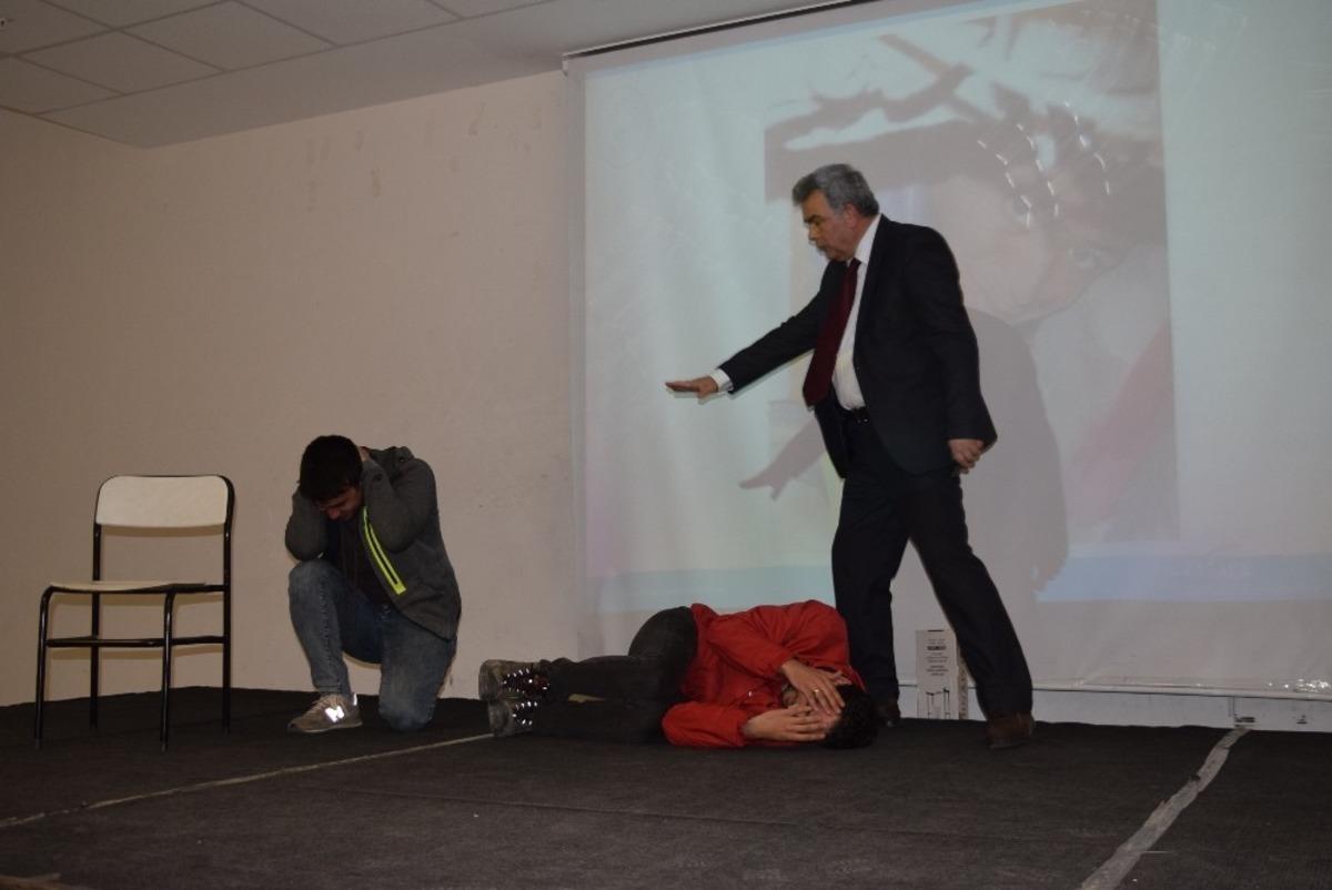 Aliağa&rsquo;da deprem bilgilendirme semineri