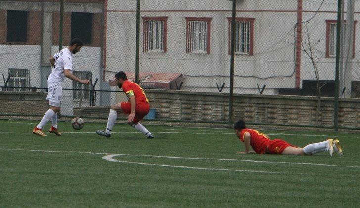 Silvan Aslanspor Çamlıca Gençlikspor’u 4-0 mağlup etti G3