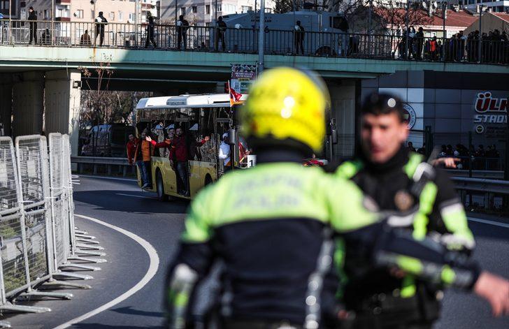 Galatasaray taraftarı Kadıköy'de! G5