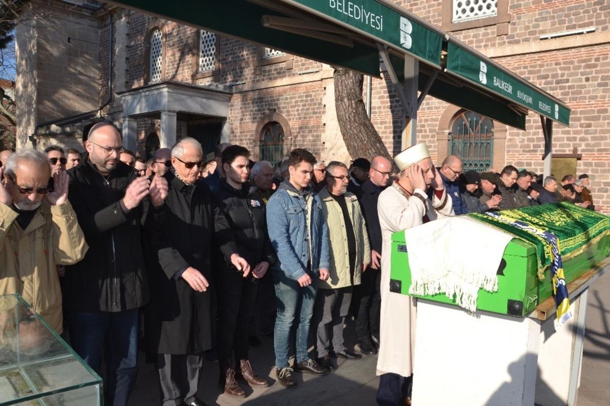 Avukat Aydın Seymen&rsquo;e g&ouml;z yaşlarıyla veda