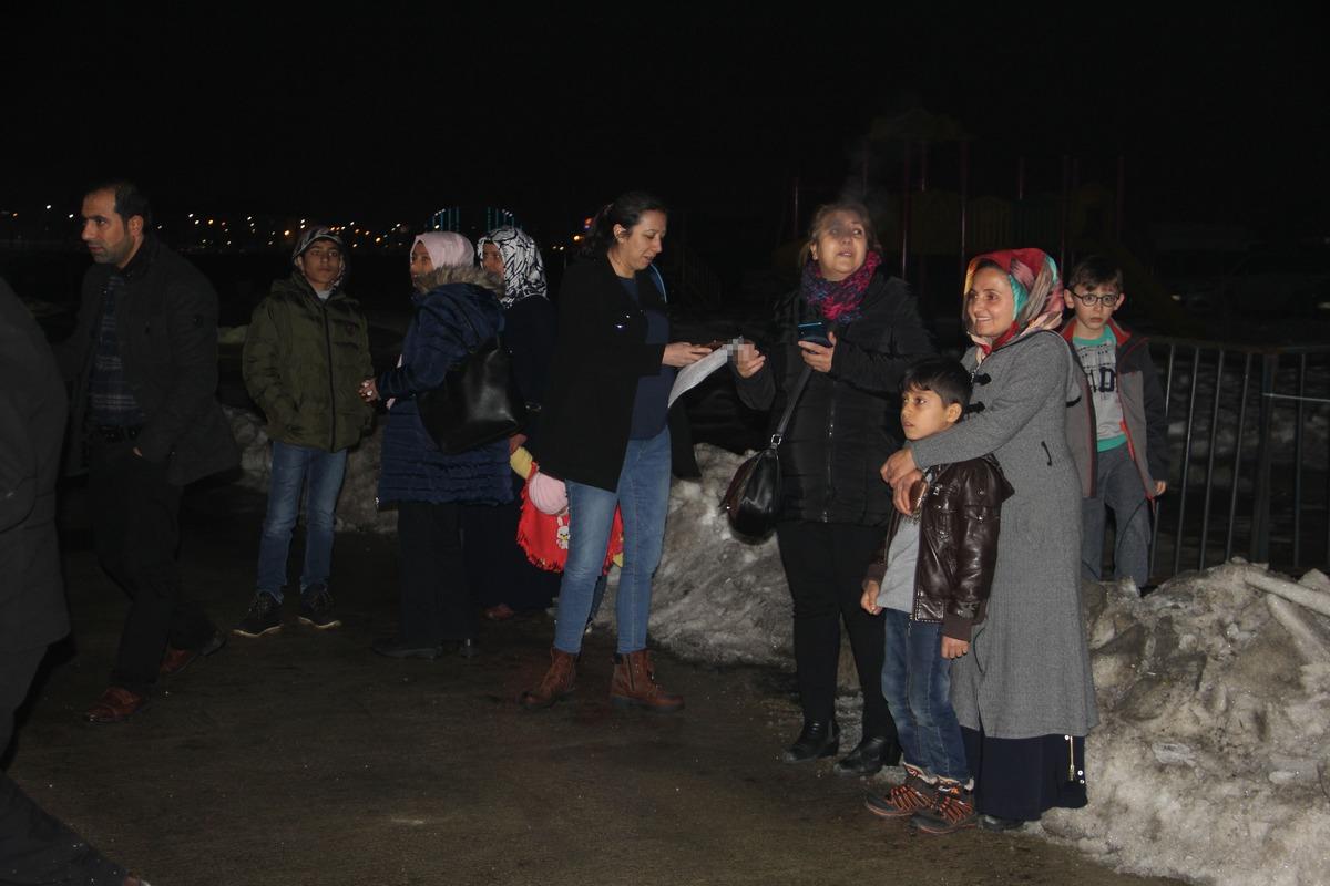 Son dakika! İran'da bir deprem daha! AFAD- Kandilli son depremler