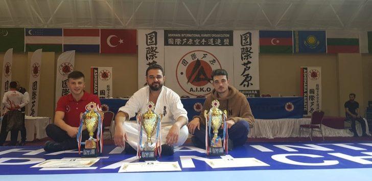 Devrekli sporcular Ashihara Karate Avrupa Şampiyonasında derece aldı G3