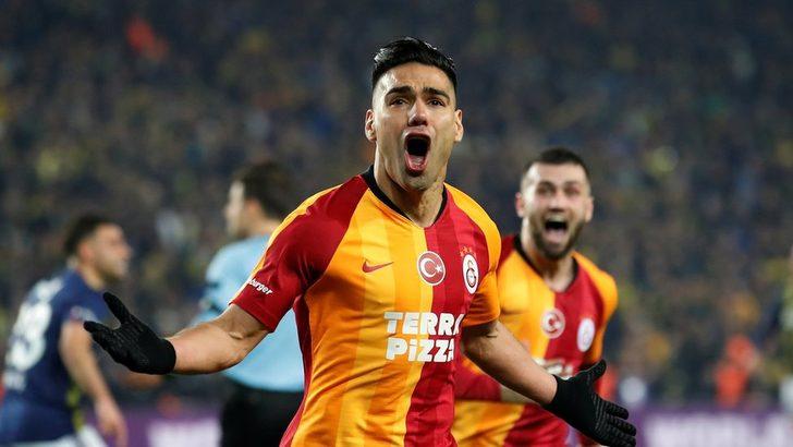 Fenerbahçe - Galatasaray: Galatasaray 21 yıl sonra ...