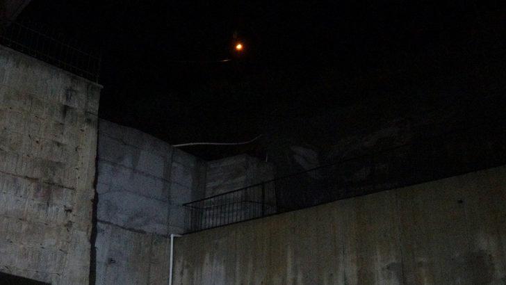 Mersin'de istinat duvarı yurdun üzerine devrildi! Olay sonrası ekipler harekete geçti G3