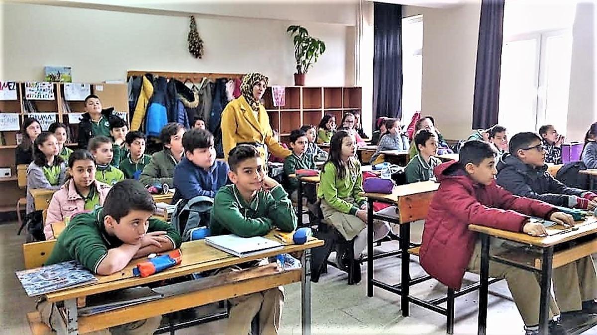 &Ouml;ğrencilere sulak alanlar ve biyolojik &ccedil;eşitliliğin &ouml;nemi anlatıldı