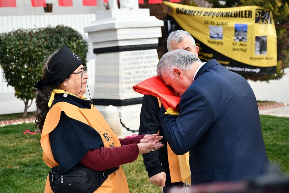 57. Alay sancak devir teslim t&ouml;reni