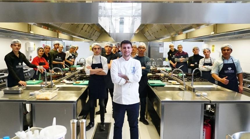 Kapadokya &Uuml;niversitesi &ouml;ğrencileri mutfak at&ouml;lyeleri yapmaya devam ediyor