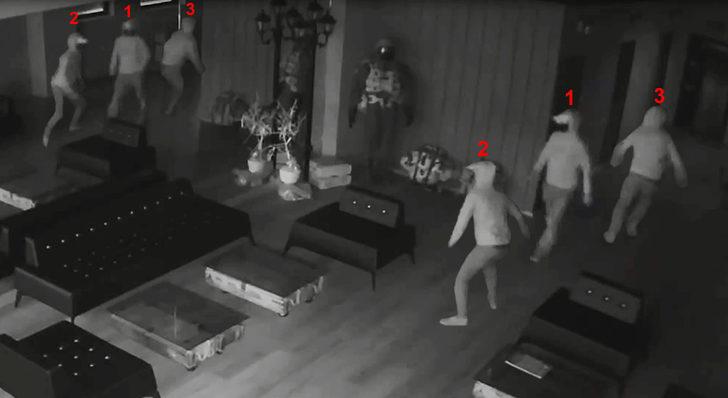 Aynada kendisini gören hırsız ne yapacağını şaşırdı, panikleyip kaçtı G5