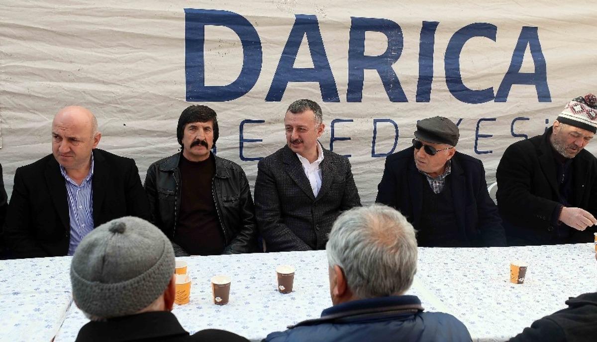 Başkan B&uuml;y&uuml;kakın, "Şehit ailelerimizi yalnız bırakmıyoruz"