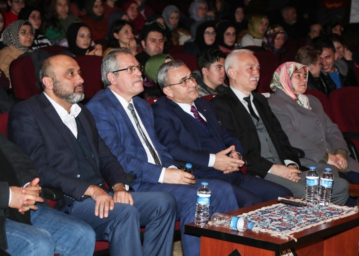 Yetimler i&ccedil;in konser