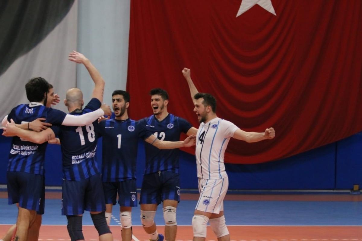 Kağıtspor Voleybol Takımı play-off&rsquo;u garantiledi