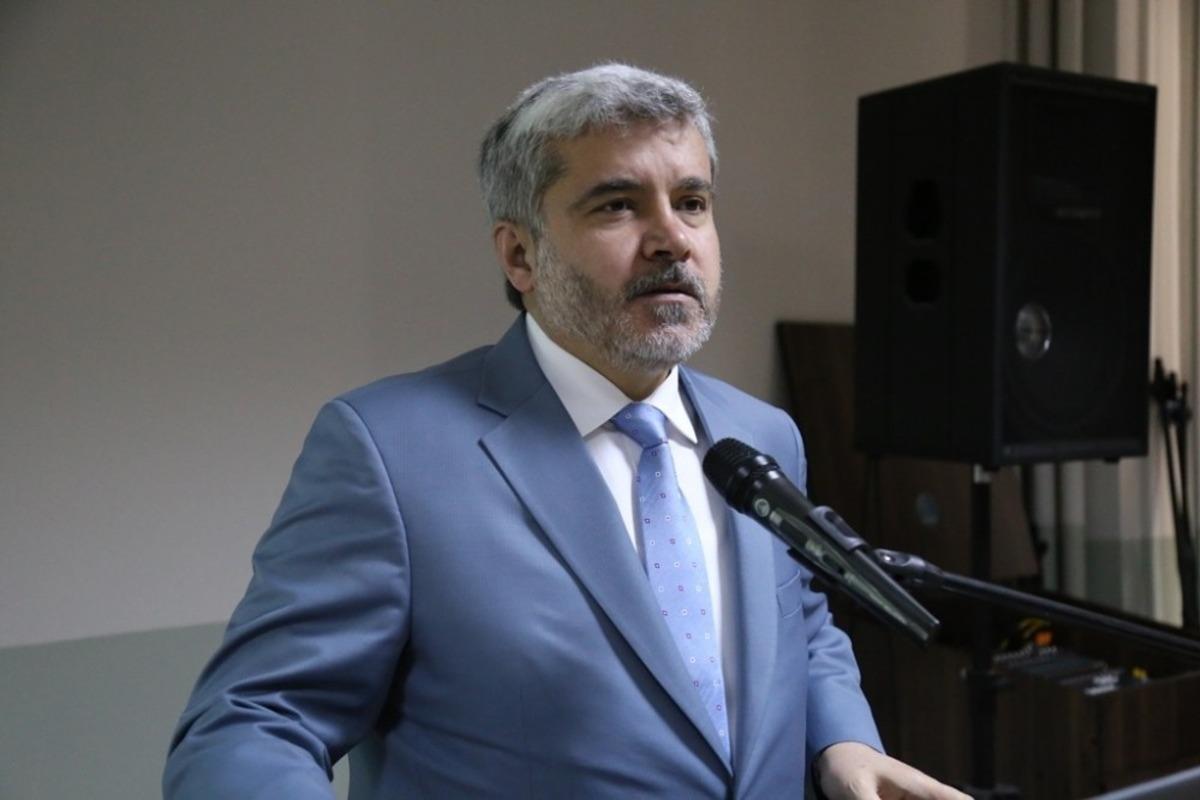 AS&Uuml; Rekt&ouml;r&uuml; Şahin: &ldquo;Engeller sporla aşılacak&rdquo;