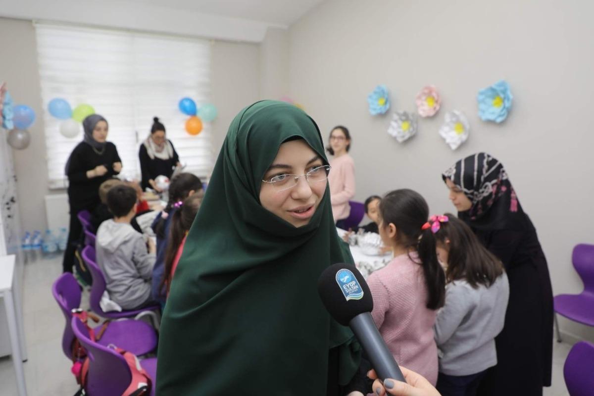 Ey&uuml;psultan Belediyesinin Anne &Ccedil;ocuk At&ouml;lyeleri başladı