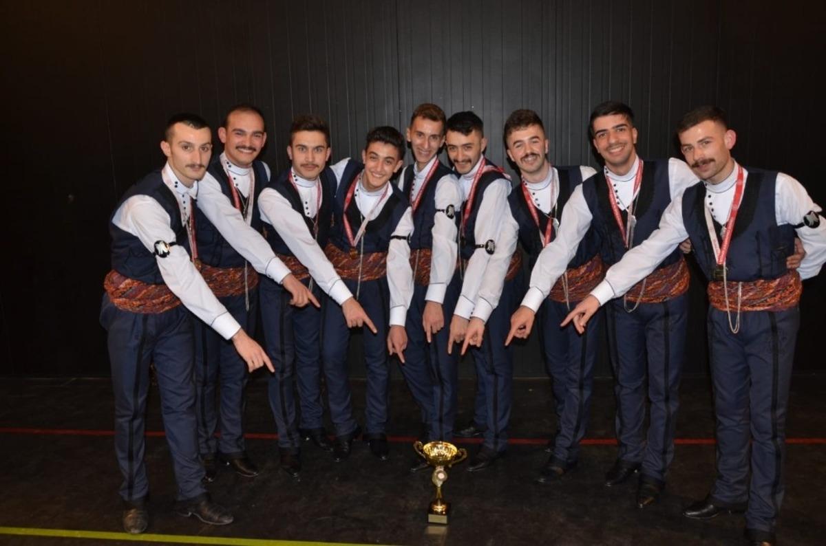 Paland&ouml;ken, Halk Oyunlarında zirvede