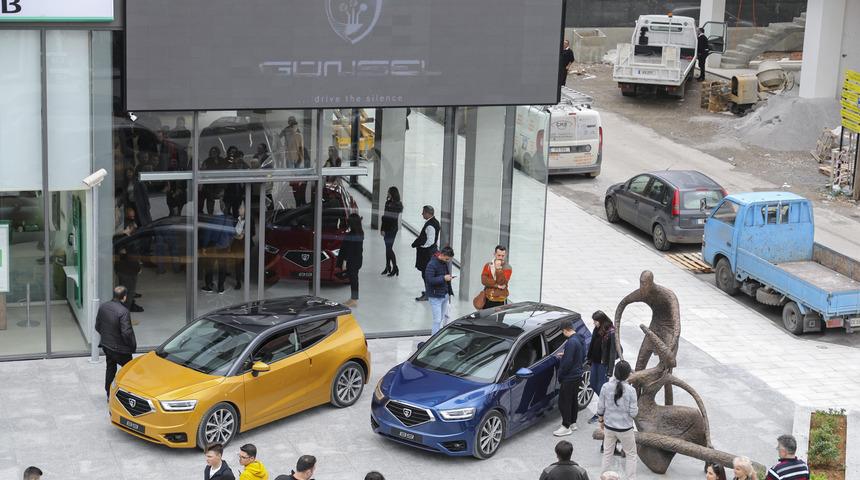 KKTC’nin ilk yerli otomobili için tanıtım ofisi açıldı