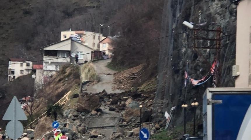 Giresun&rsquo;da heyelan