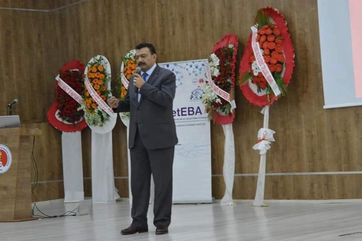 Başkan Aydemir &ouml;ğrencilere et ve et &uuml;r&uuml;nlerini anlattı