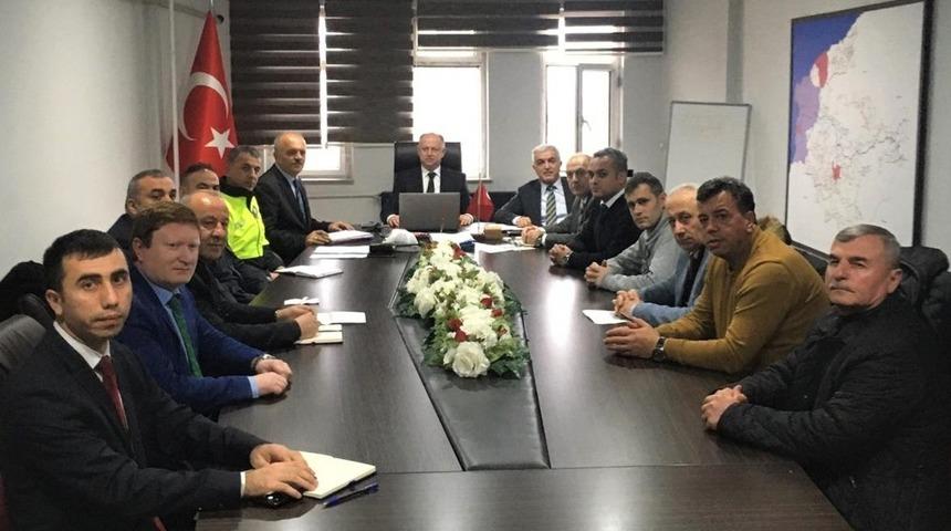 Otob&uuml;s kazalarının &ouml;nlenmesi i&ccedil;in toplandılar