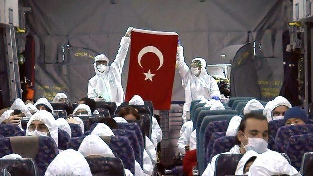 Çin'in Vuhan kentindeki Türk vatandaşları Şubat ayı başında gönderilen bir kargo uçağıyla tahliye edildi.