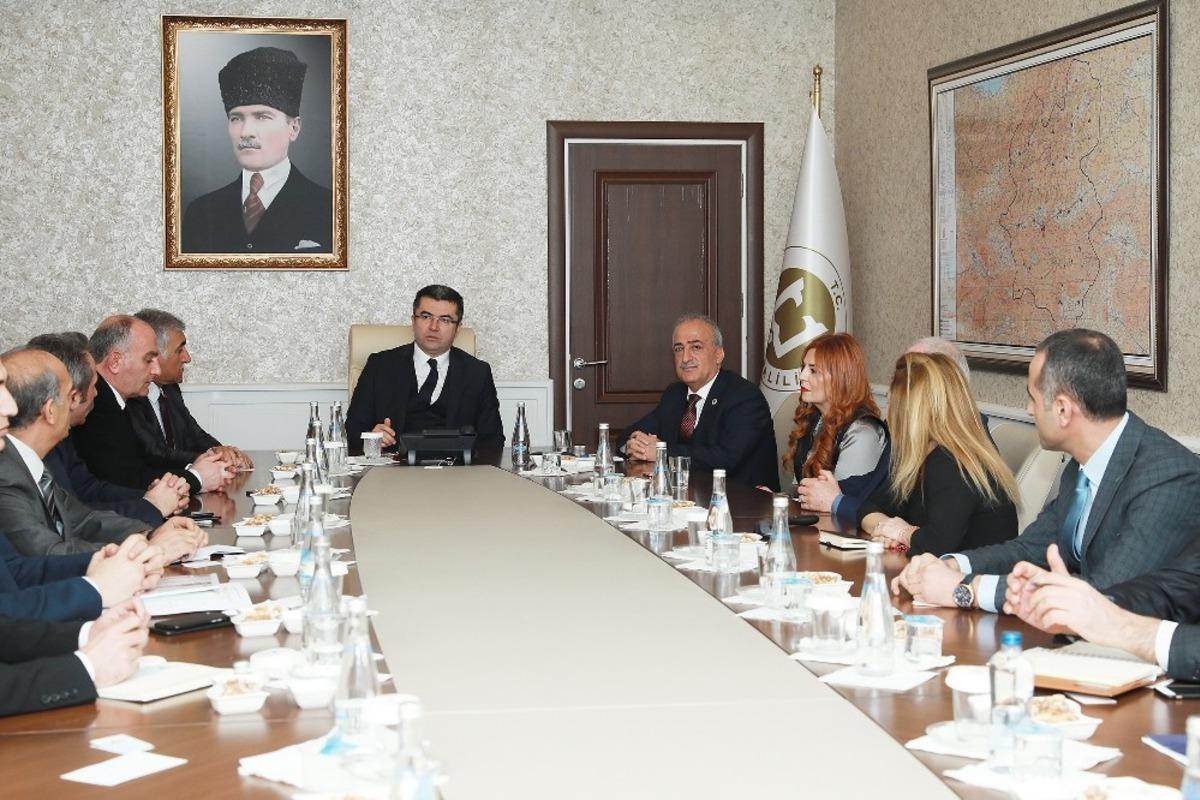 Erzurum&rsquo;da organik tarım &uuml;retimi konuşuldu