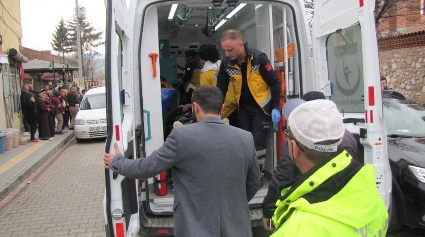 Alacak-verecek tartışmasında kan aktı: 3 yaralı