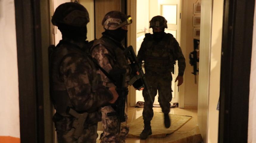 İstanbul'da helikopter destekli uyuşturucu operasyonu