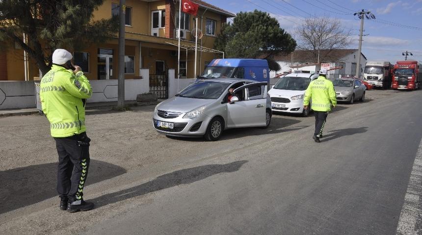 Giriş &ccedil;ıkışlarda sıkı kontrol