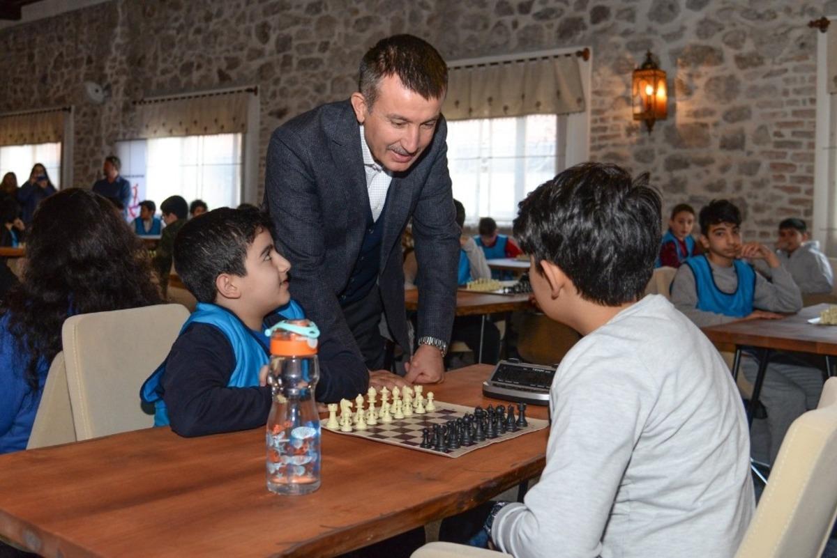Altındağ&rsquo;ın satran&ccedil; şampiyonları belli oldu