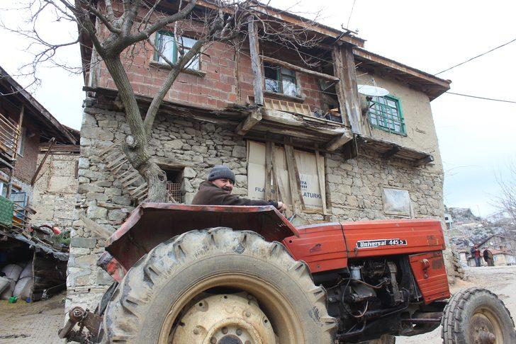 Dedeler köyünde 600 yıldır davul zurna çalmak yasak G3