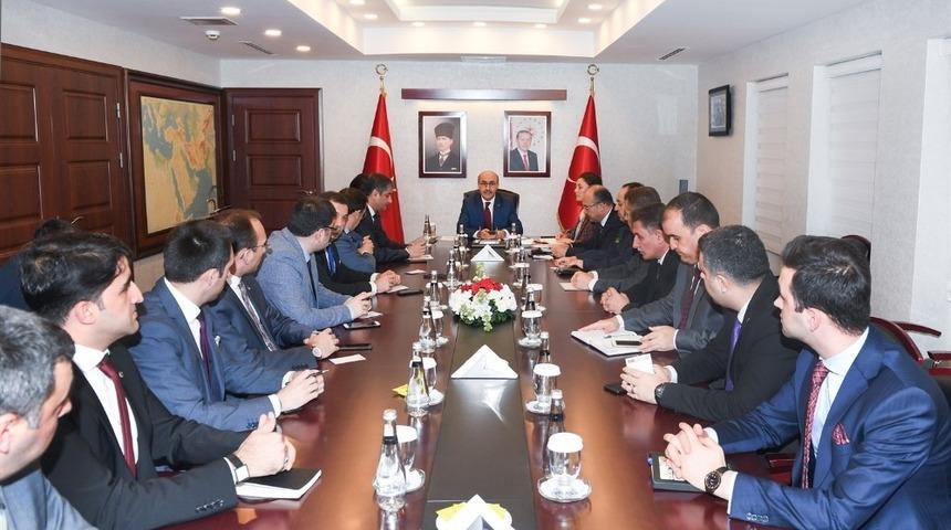 Vali Demirtaş: "Her işi devletimiz ve milletimiz adına yapıyoruz&rdquo;