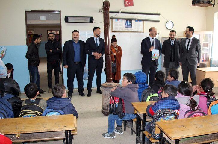 Dicle Elektrik’ten çocuklara ’Enerjik Hikayeler’ kitabı G3