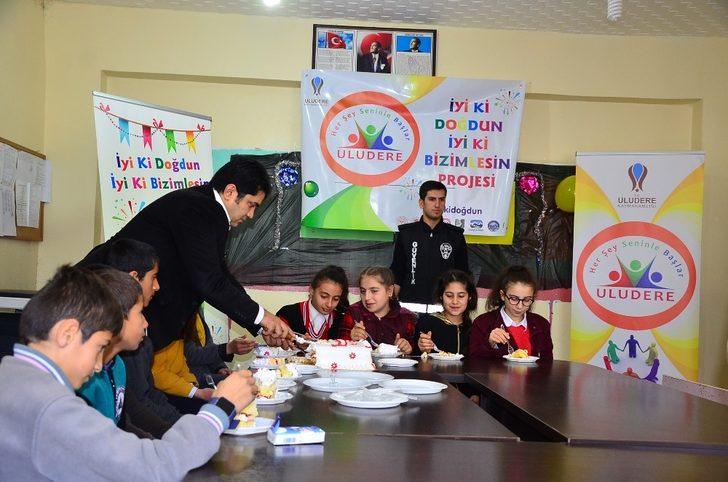 Öğrencilere doğum günü sürprizi G5